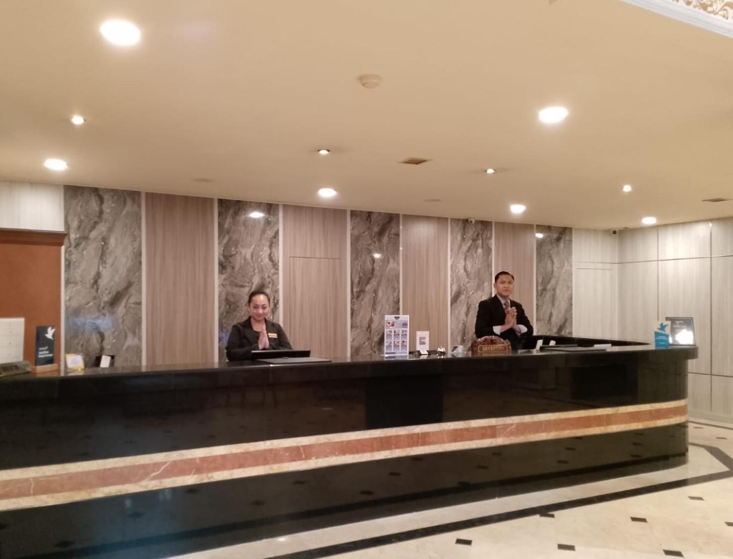 Olympic Hotel Jakarta Buitenkant foto