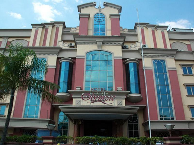 Olympic Hotel Jakarta Buitenkant foto
